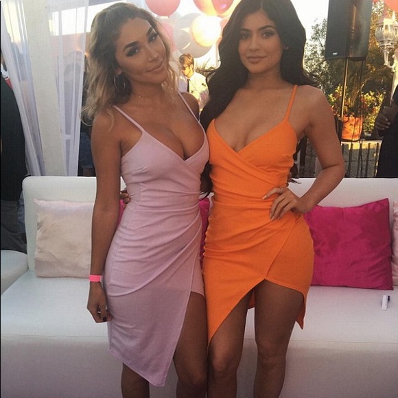 Pretty Little Thing Light Pink Dress - Picture 2 of 6